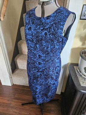 Sleeveless Royal Blue Floral Sheath Dress